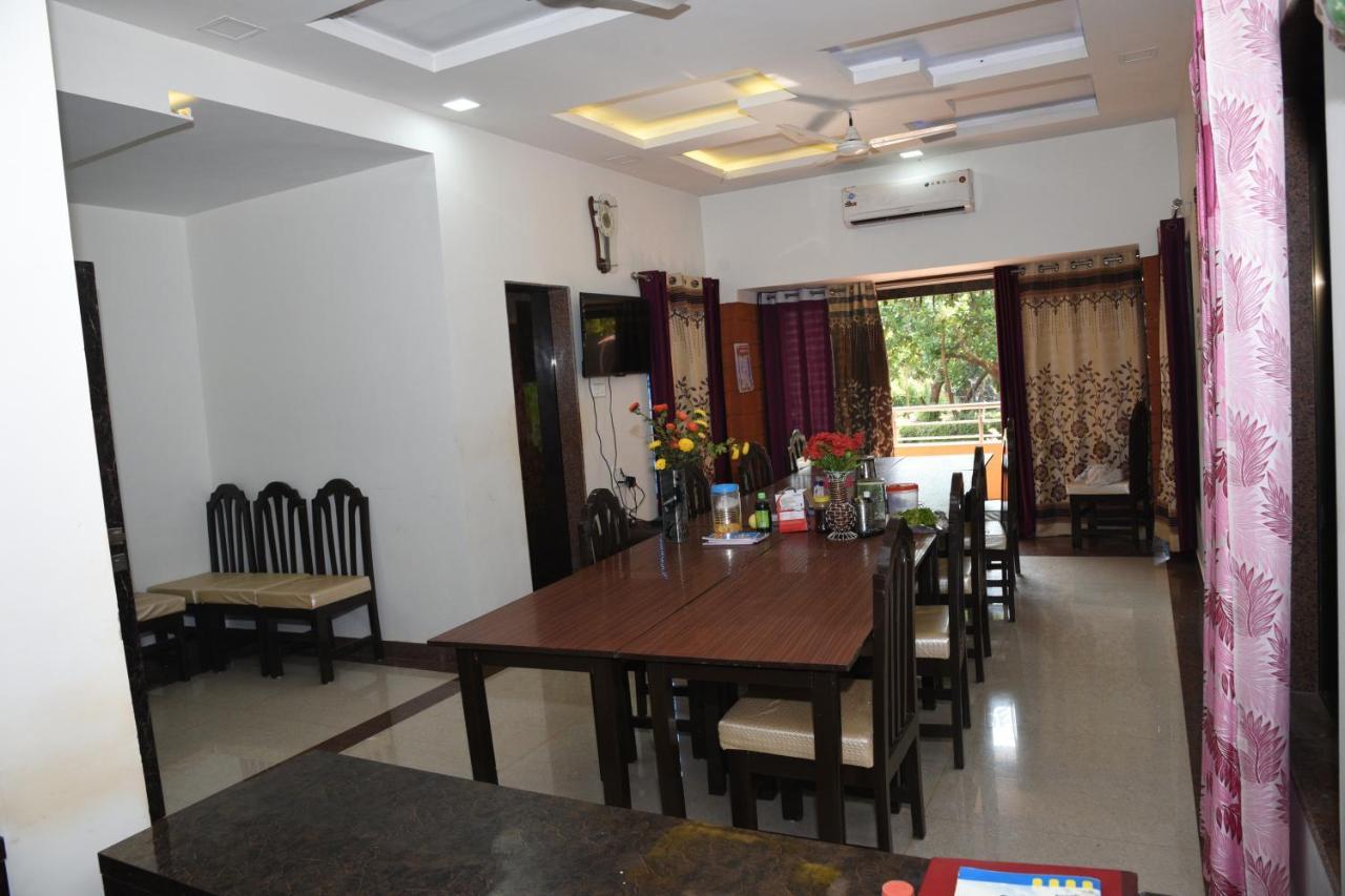 Shree Ramkrishna Anandvan Ratnagiri Ngoại thất bức ảnh